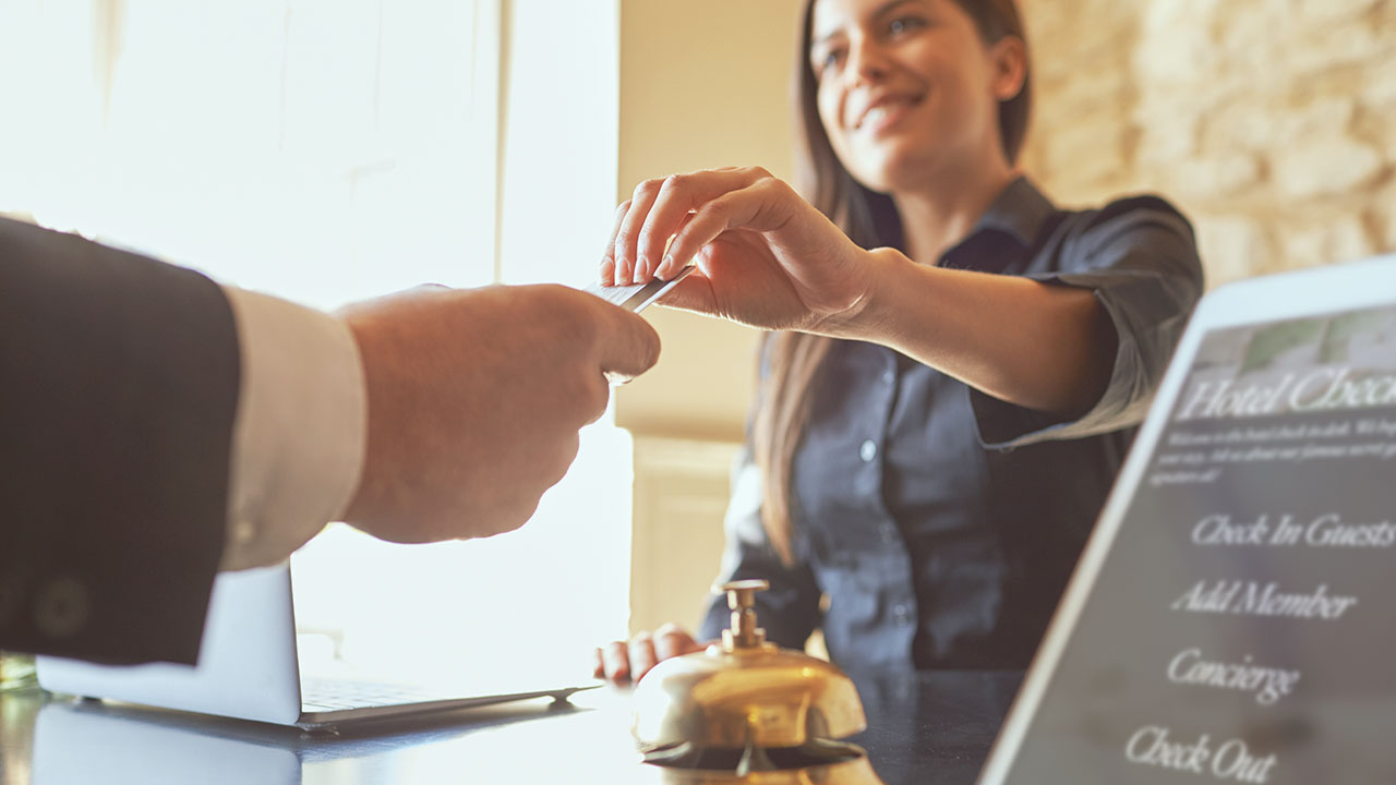 Comercio-Electrónico-Es-su-negocio-amigable-con-el-cliente Comercio-Electrónico-Es-su-negocio-amigable-con-el-cliente