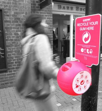 Innovación-crean-productos-derivados-de-la-goma-de-mascar-reciclada