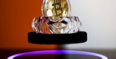 Por-qué-algunas-criptomonedas-son-solo-para-los-ricos